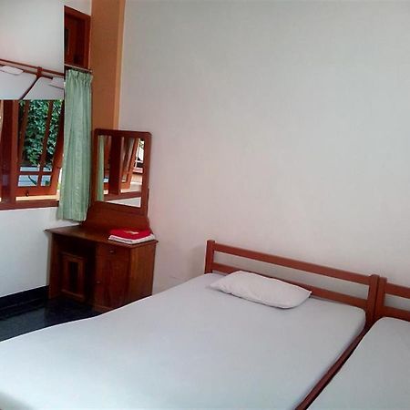 Hotel Dana Yogyakarta Exterior photo