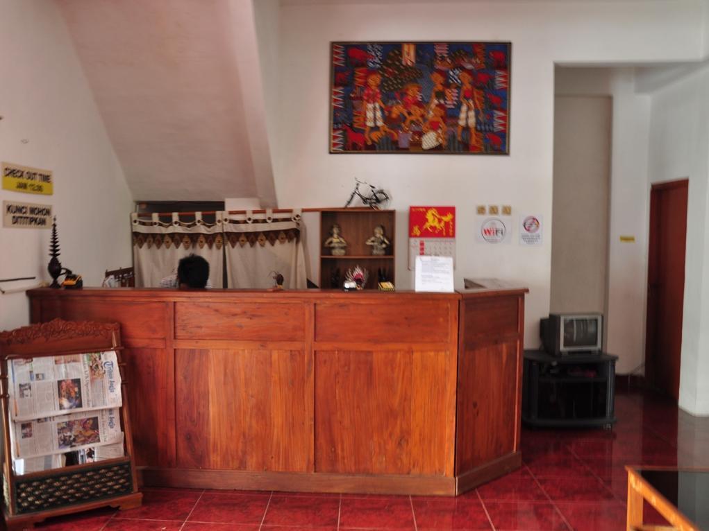 Hotel Dana Yogyakarta Exterior photo